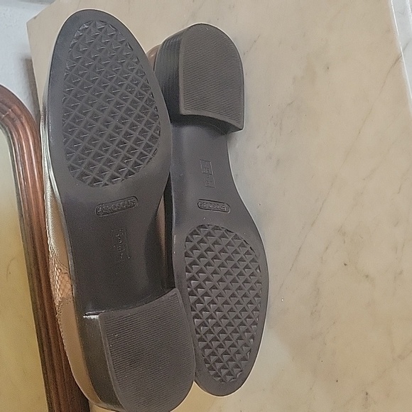 AEROSOLES Taupe Leather Oxfords 9M - Picture 8 of 14